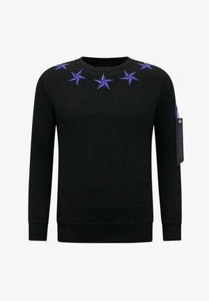Zwarte sweatshirt met geborduurde paarse sterren langs de halslijn, geribbelde boorden en zoom, met een ritsaccent op de linkermouw.
