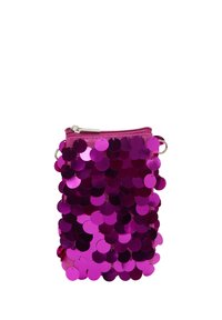 Portafoglio fucsia ricoperto di brillanti paillettes circolari, con chiusura a zip e piccoli dettagli in metallo. Design compatto e testurizzato.