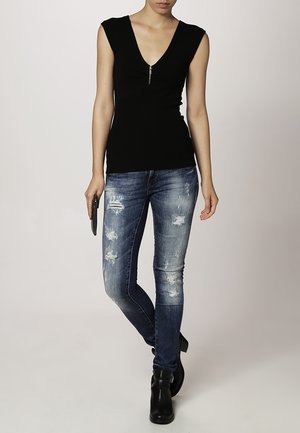Morgan Maglione - black