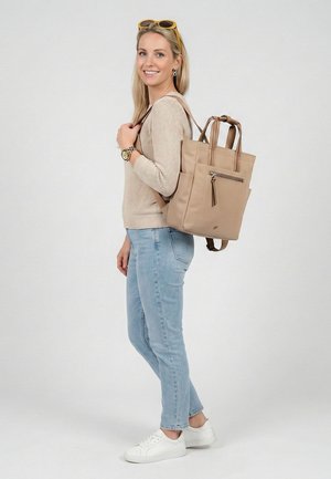 SURI FREY, DESTINEY - Vandrerygsække - taupe