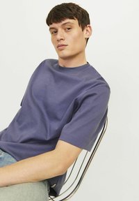 Jack & Jones JJEURBAN EDGE TEE NOOS - T-shirt basic - nightshadow blue
