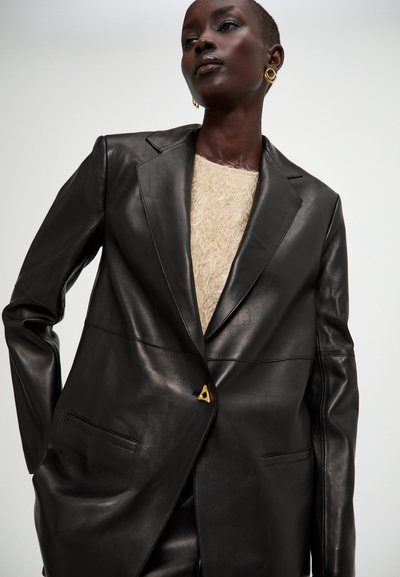 AERON Veste en cuir - black