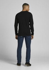 Jack & Jones Pikkade varrukatega topp - black