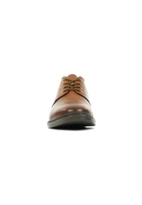 Elegante scarpa da uomo in pelle marrone con finitura liscia, punta tonda e design classico con lacci. Presenta una suola robusta e cuciture minimaliste.