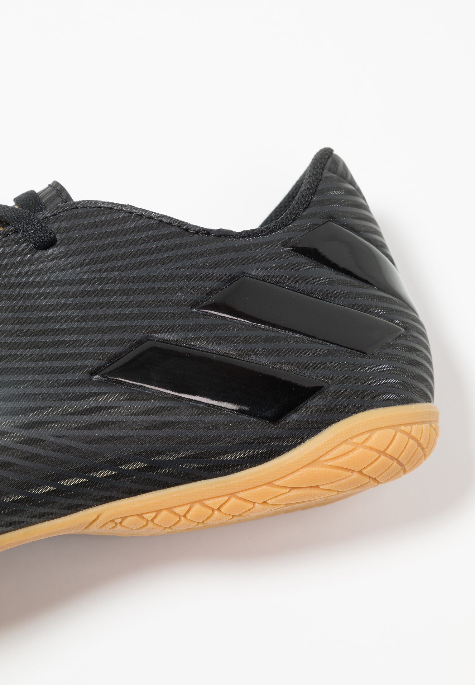 nemeziz 19.4 in