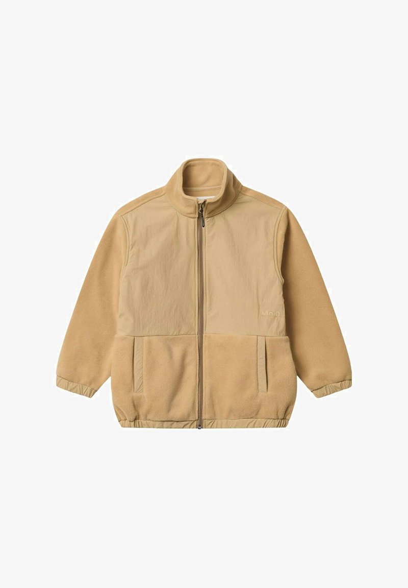 Giacca in pile color cammello con collo alto, zip integrale, due tasche frontali e polsini elasticizzati. Texture morbida e dettaglio cucito sul corpo.