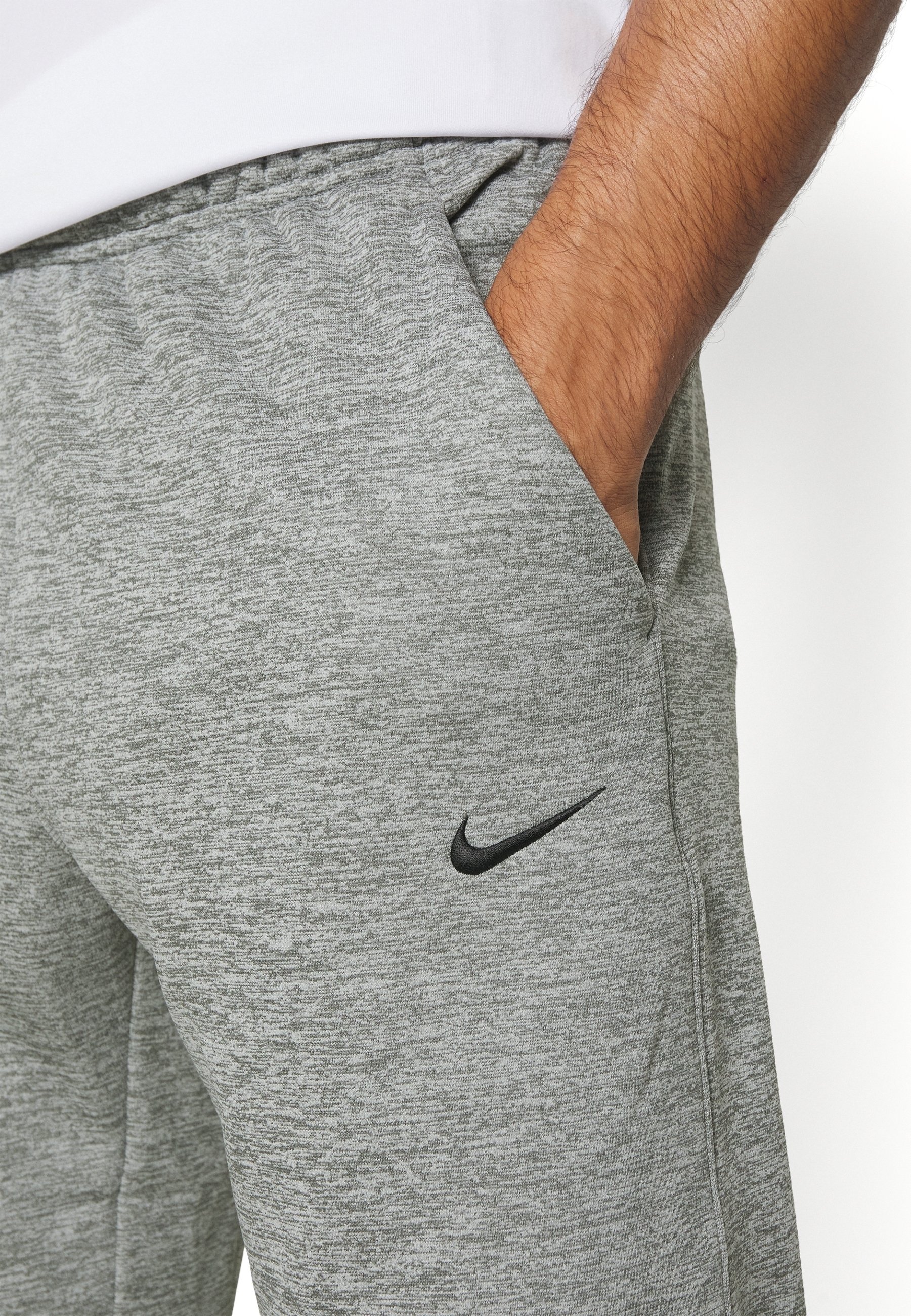 grey nike foundation fleece joggers