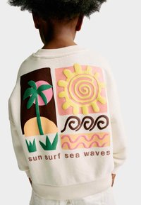 Marks & Spencer RICH SURF GRAPHIC  - Felpa - ecru
