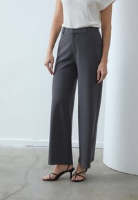 Anna Field Broek - dark grey