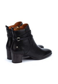 Pikolinos CALAFAT  - Ankle boots - black