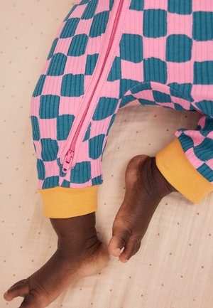 Next, REGULAR FIT - TWO WAY ZIP BABY SLEEPSUITS 3 PACK  . - Pyjamas - pink blue checkerboard