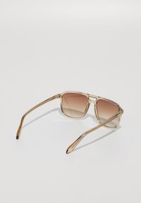 QUAY AUSTRALIA ON THE FLY LARGE - Lunettes de soleil - brown