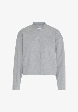 Giacca corta grigia chiara con collo tondo, chiusura con bottoni e maniche lunghe, realizzata in un tessuto morbido e strutturato.