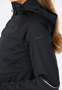 Endurance ENDURANCE LAUFJACKE - Løbejakker - 1001 black