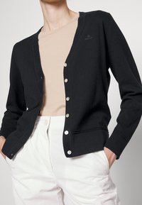 GANT Kofta - black