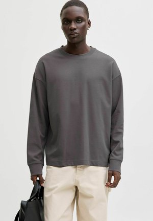 Majica z dolgimi rokavi - castlerock