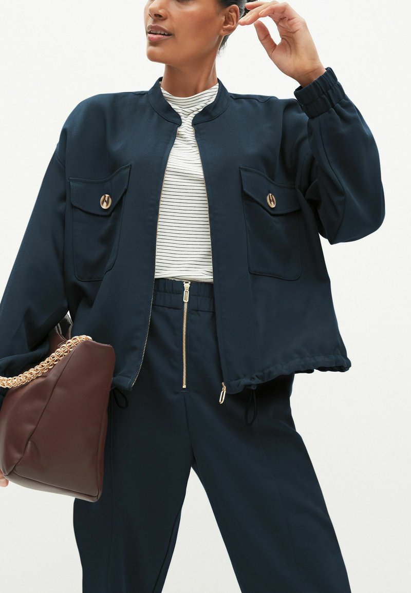 Damen Kleider | Next Bomberjacke dark blue/dunkelblau - PE97407 Damen Kleider | Next Bomberjacke dark blue/dunkelblau - PE97407