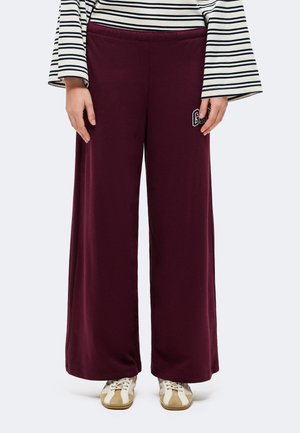 GAP, HERITAGE BAGGY PANTS - Долнище на анцуг - tuscan red