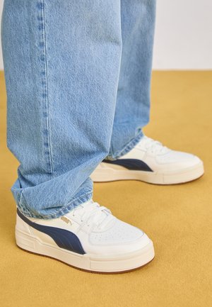 Baskets basses - off-white