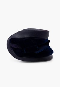 Pisamonas Batukai kūdikiams - azul marino