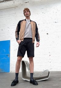 adidas Originals Bombertakki - cardboard   black   cardboard