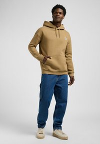 Lee LONG SLEEVE - RELAXED FIT - Jersey con capucha - dark khaki