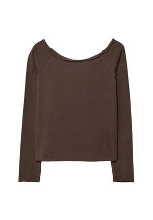 Brauner Langarm-Top mit weit ausgeschnittenem Hals, aus weichem Material gefertigt, mit einem lockeren Schnitt und minimalen Nähten für eine glatte Silhouette.