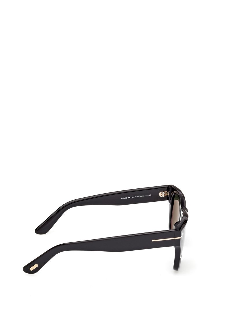 Zwarte rechthoekige zonnebril met dikke frames, een glanzende afwerking en subtiele gouden accenten op de tempels. Lichtgewicht plastic materiaal.