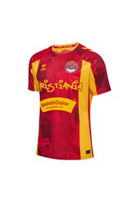 Röd och gul kortärmad tröja med grafiska mönster, har "Christiana" i fet gul text och "Smokers Choice" logotyp.
