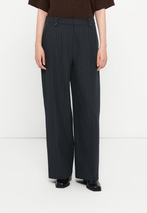 ONLROME LIFE WIDE PINST PANT - Bukse - moonless night/navalacademy