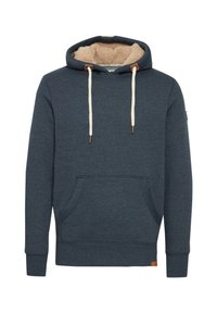 Sweatshirt à capuche en tissu bleu foncé avec une doublure beige en peluche. Dispose d'une poche frontale, de cordons de serrage avec des accents marron, et de poignets côtelés.