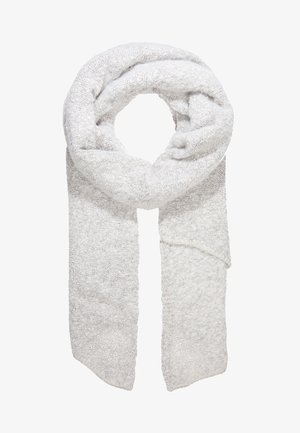 Balta, minkšta skara, pagaminta iš tekstūruoto audinio, su kilpinio dizaino ypatybėmis, turinti pailgas galus ir subtilius raštus visame paviršiuje.