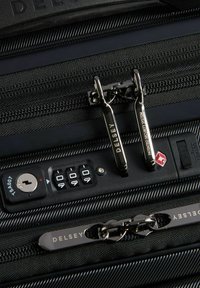 Delsey Paris SHADOW ROLLEN KABINEN MIT DEHNFALTE - Bagaglio a mano - schwarz
