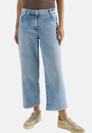 Cecil 7/8 HIGH WAIST JEANS IM LOOSE FIT - Jean droit - light blue random bleached
