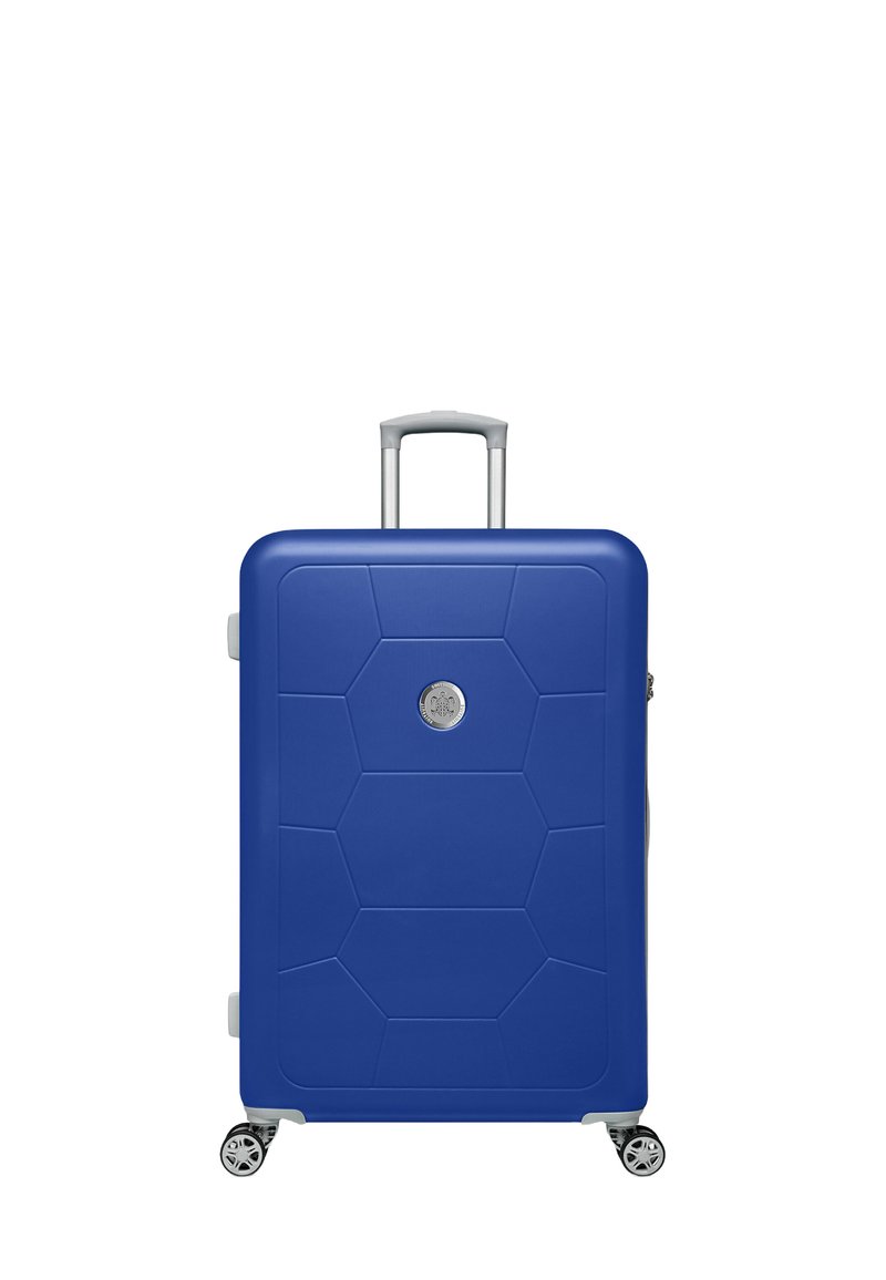 Blauwe harde koffer met hexagonale patronen, zilveren logo, twee wielen en een uitschuifhandvat. Glad oppervlak en rechthoekige vorm.