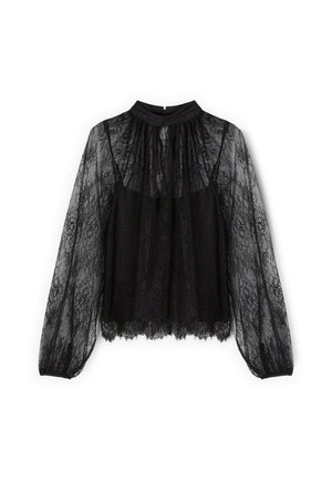 Blusa nera in pizzo con collo alto, maniche lunghe trasparenti e vestibilità morbida. Presenta motivi di pizzo intricati e orlo a onde.