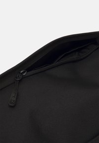 anello MESSENGER UNISEX - Mala a tiracolo - black