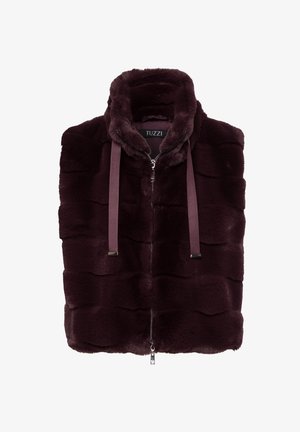 Veste sans manches en fausse fourrure marron avec col montant, fermeture éclair et bretelles aux épaules. Le design texturé présente des rangées horizontales et des accents élégants.