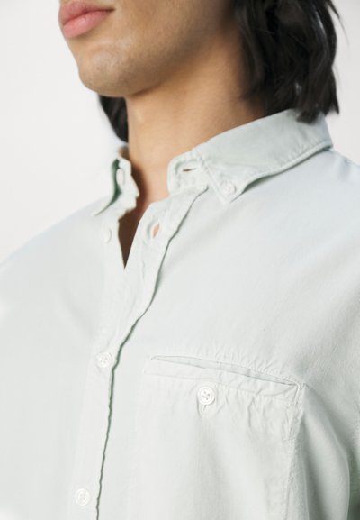 Filippa K ZACHARY - Camicia - faded turquoise