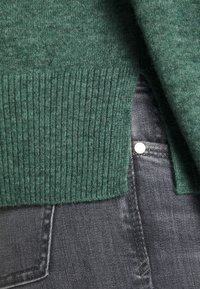 Marc O'Polo DENIM Sweter