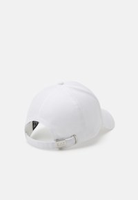 EA7 Emporio Armani TRAIN CORE LOGO UNISEX - Cappellino - bianco