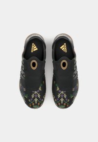 adidas Originals TAEKWONDO MEI - Mokasīni - core black/gold metallic