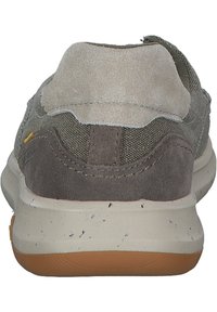 camel active Stringate sportive - grün