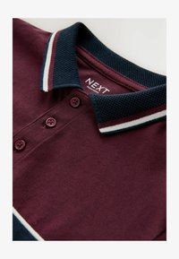 Non selezionato, berry navy