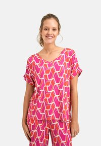MILANO ITALY V-NECK WITH SHOULDER AND TURN UP - Print T-shirt - pink print