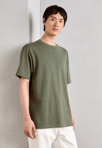 Lindbergh O NECK TEE OVERSIZE - Jednoduché tričko - olive