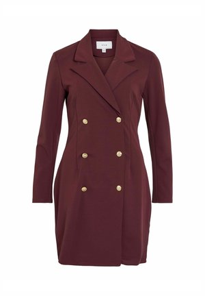 Robe blazer bordeaux à manches longues avec large revers et six boutons dorés disposés en deux rang�ées verticales.
