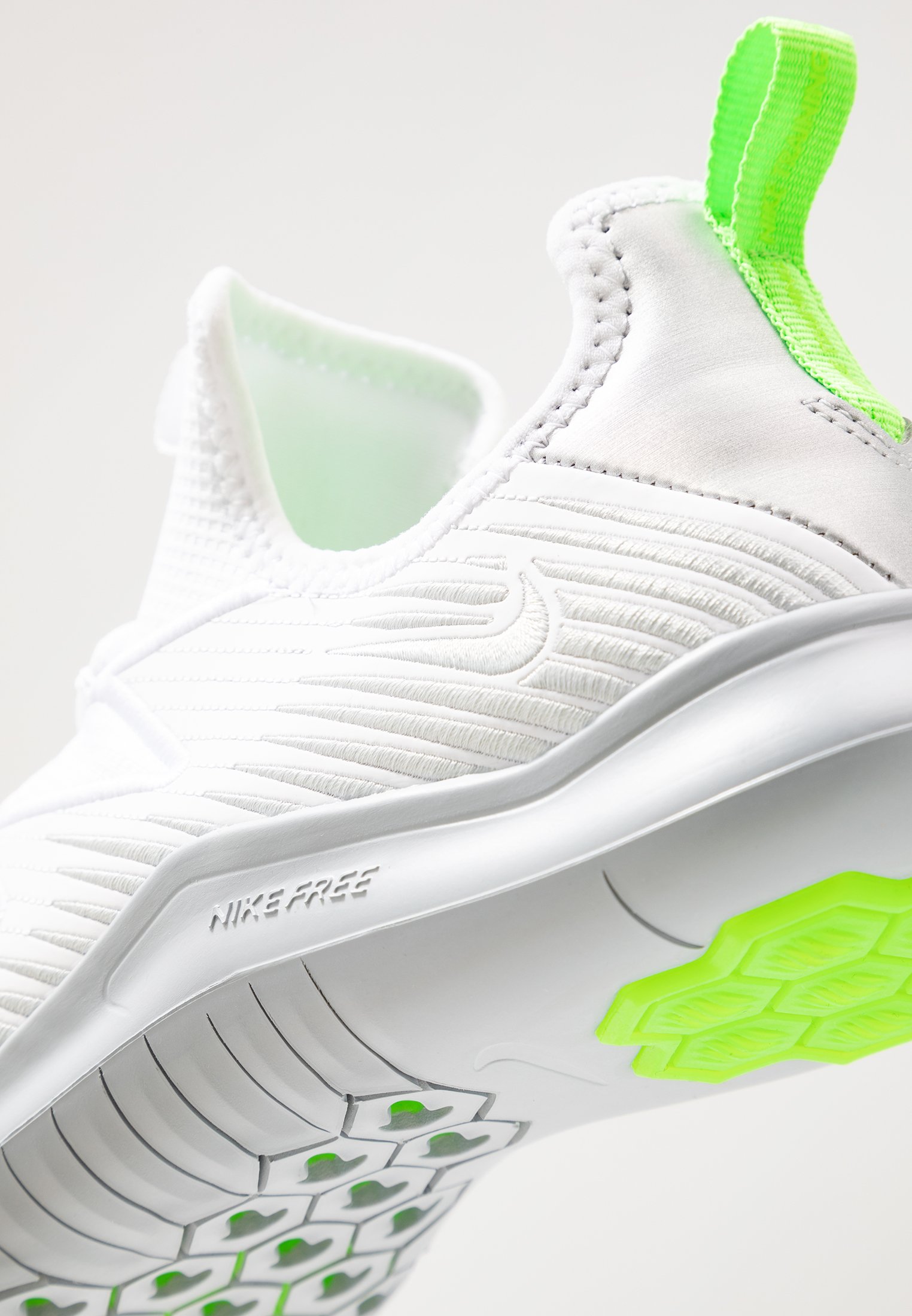 nike performance hyperflora