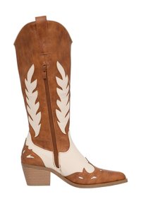 Botas de vaquero marrones y crema con caña alta, cremallera lateral, patrones decorativos de hojas, puntera puntiaguda y tacón apilado. Textura de cuero suave.
