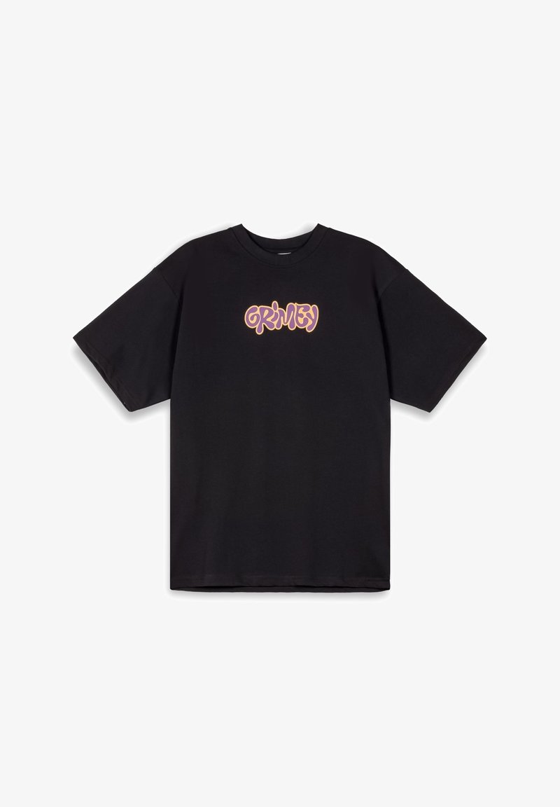 Camiseta de algodón negra de manga corta con un vibrante logo gráfico estilizado en naranja y rosa de "Grimey" centrado en el pecho.
